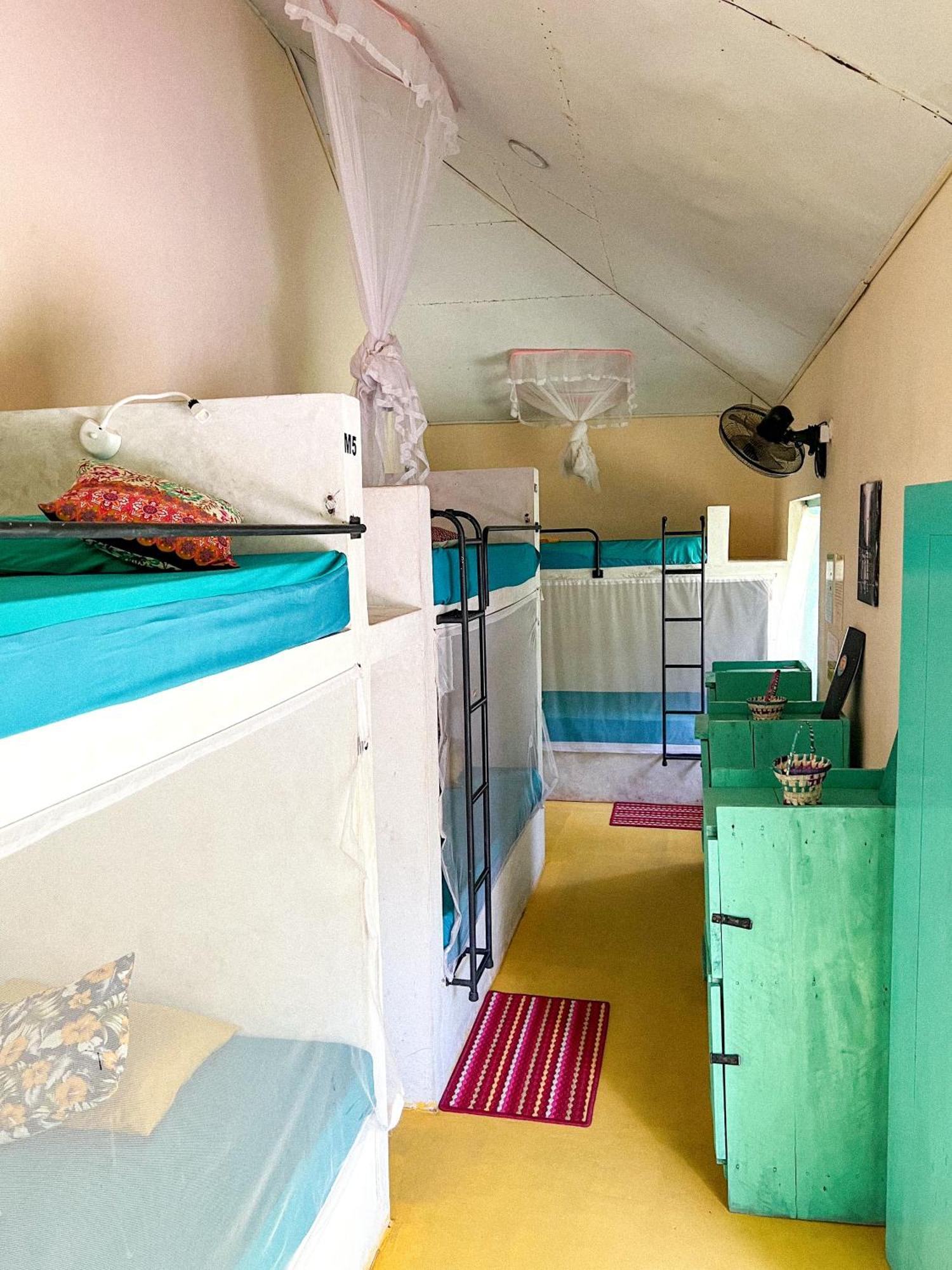 Lazy Monkey Surfhostel - Sri Lanka 迪克韦勒 外观 照片